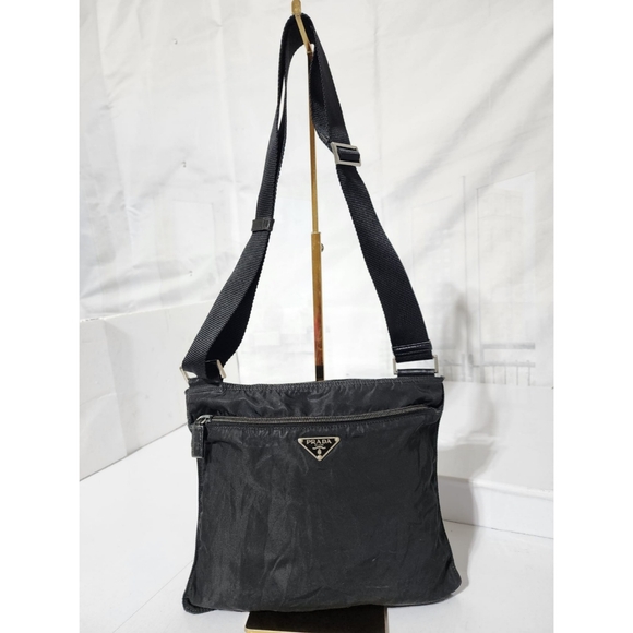 Prada Vintage Nylon Tessuto Triangle Logo Plate Shoulder/Crossbody Bag Black - Picture 6 of 15